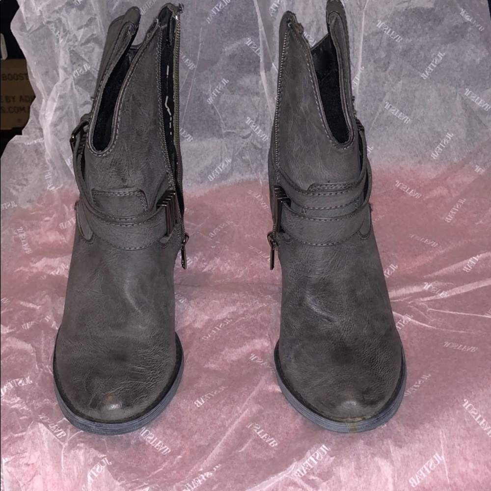 Blue by Betsey Johnson boots